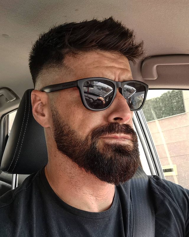 Солнцезащитные очки